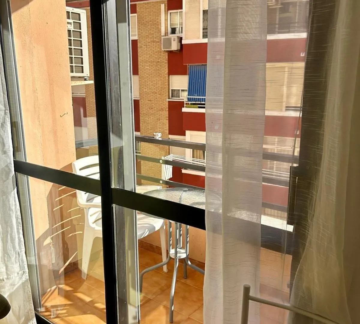 Aptos Diseno Centro Torremolinos Lejlighed 0*,